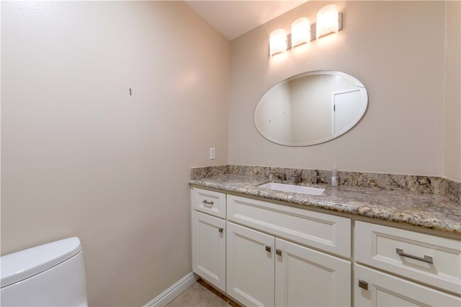 Building Photo - 23 Chicory Way