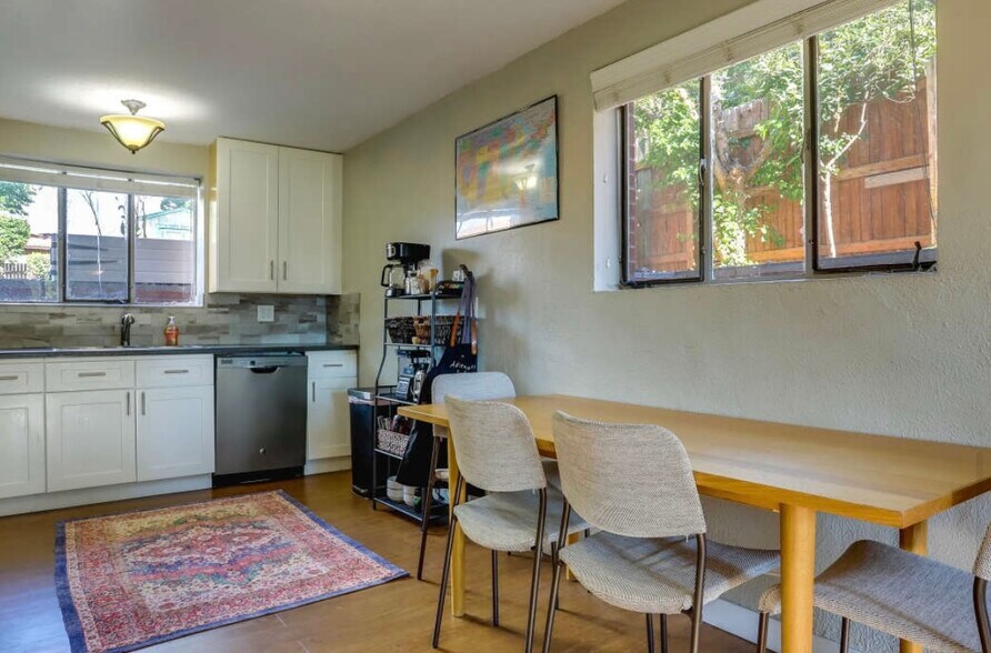 Building Photo - 3350 Kearney St