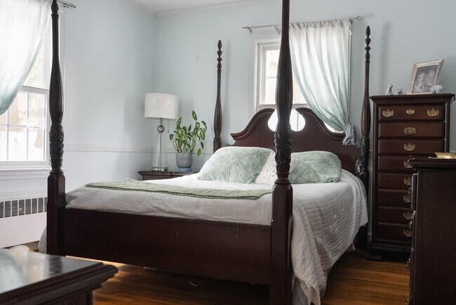 Building Photo - 46 Bowden Ave