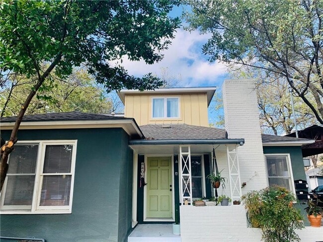 Primary Photo - 4406 Bennett Ave