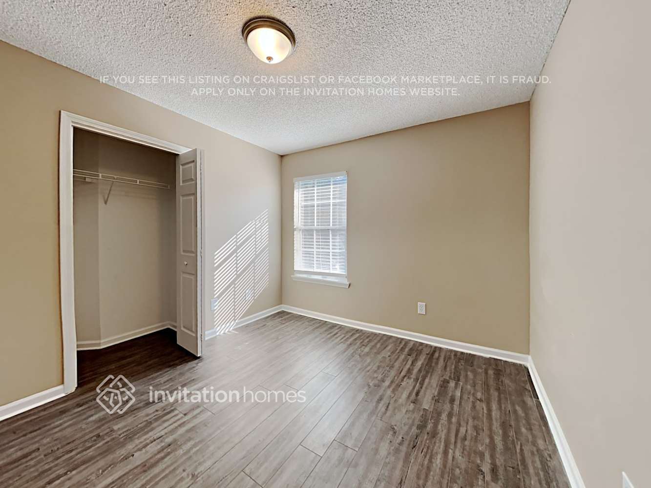 Building Photo - 1927 Harbor Island Dr