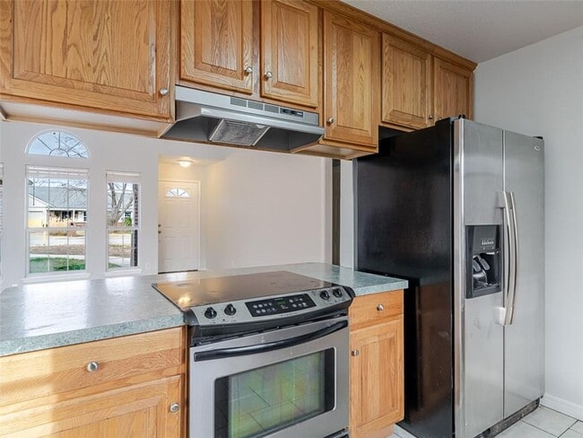 Building Photo - 2802 W Sunset Dr