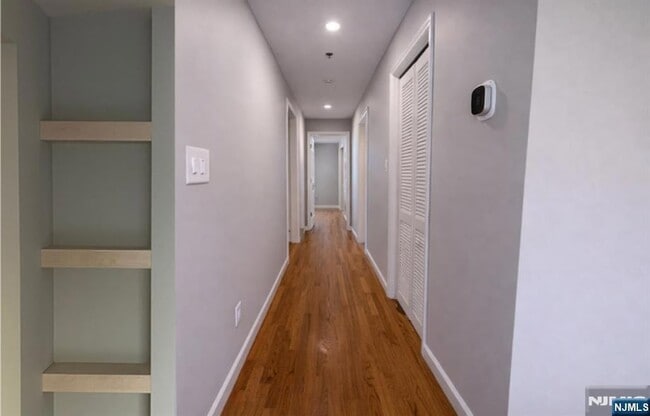 Building Photo - 231 N 12th St