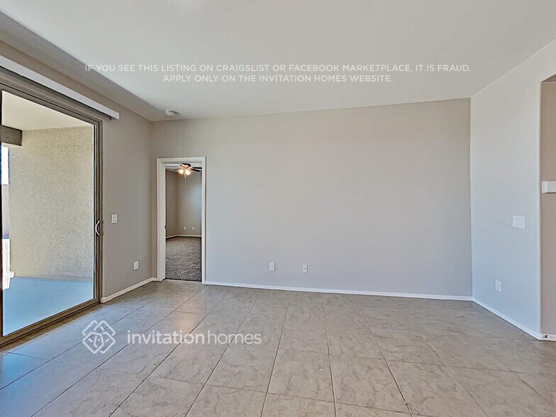 Building Photo - 18357 W Via Del Sol