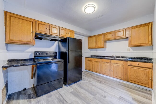 Building Photo - 6837 St Olaf Dr