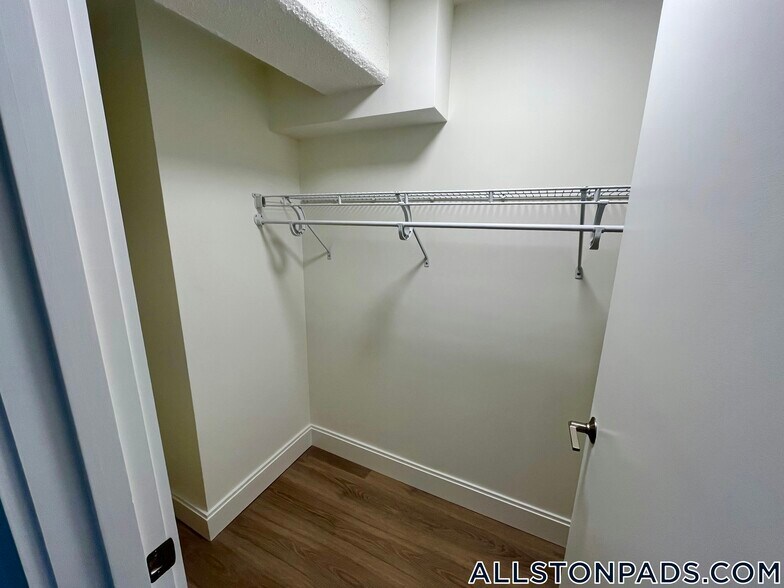 Building Photo - 1079 Commonwealth Ave