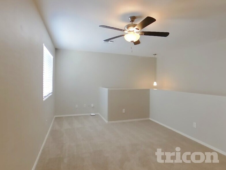 Building Photo - 2170 W Silver Creek Ln