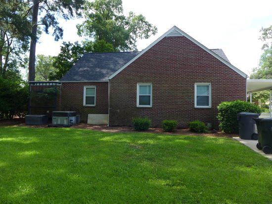 Building Photo - 1103 E Mulberry St