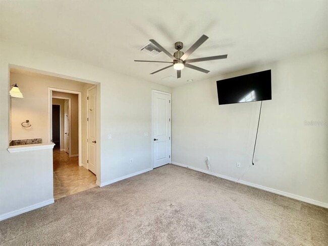 Building Photo - 18824 Birchwood Groves Dr