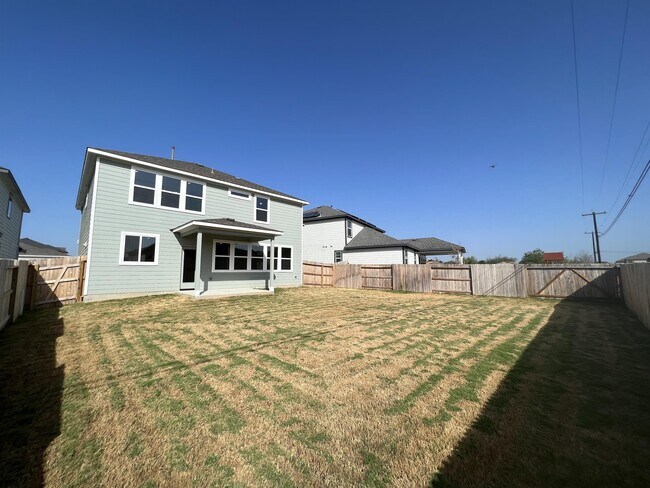 Building Photo - 16630 Daylight Ln