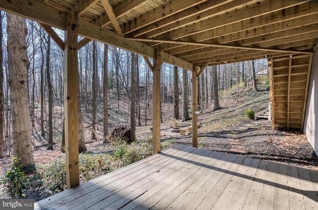 Building Photo - 15793 Moncure Dr