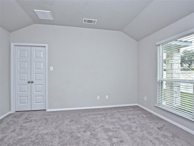 Building Photo - 21310 Mt View Dr