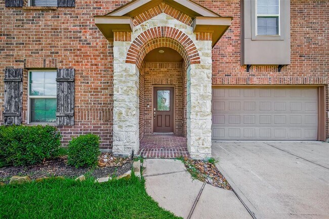 Building Photo - 154 Meadow Grove Dr