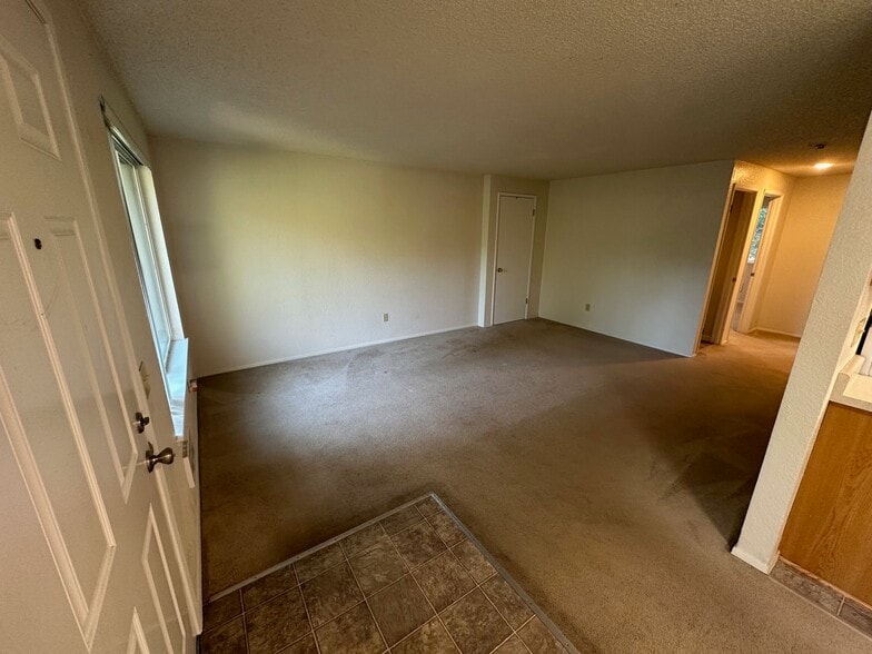 Livingroom 2 - 20816 74th Ave W