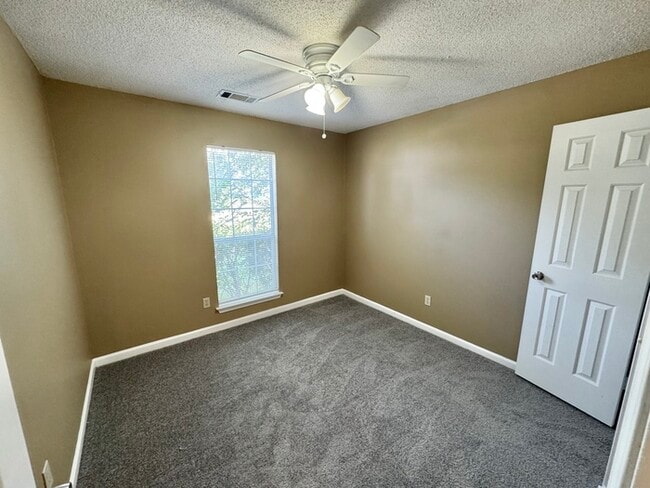 Building Photo - 4707 Sage Grass Cove
