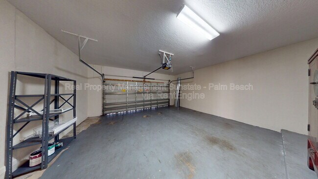 Building Photo - 6786 Aliso Ave