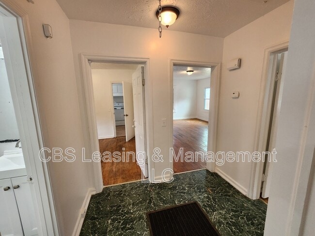 Building Photo - 23 Mason Dr