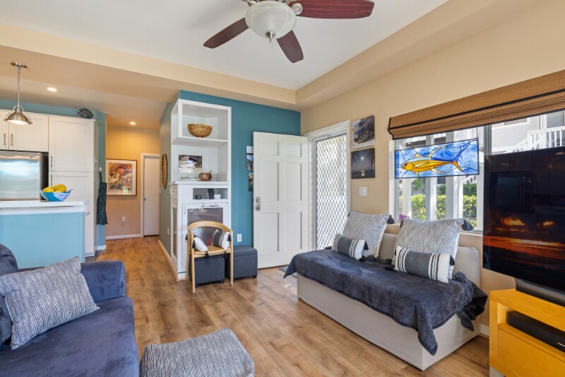 Building Photo - 921517-1517 Aliinui Dr