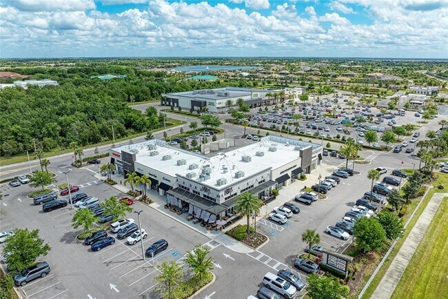 Building Photo - 8143 Miramar Way
