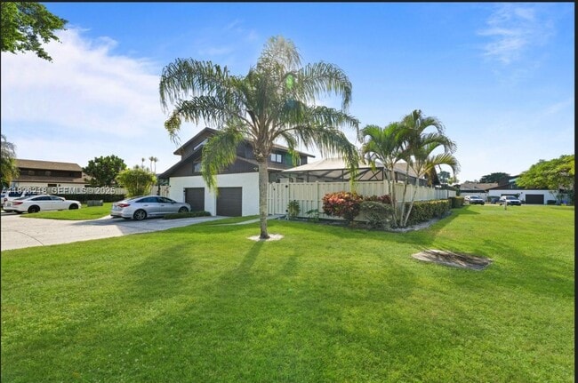 Building Photo - 9568 Boca Gardens Pkwy