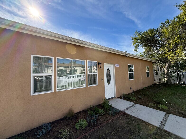 Building Photo - 20352 Sherman Way