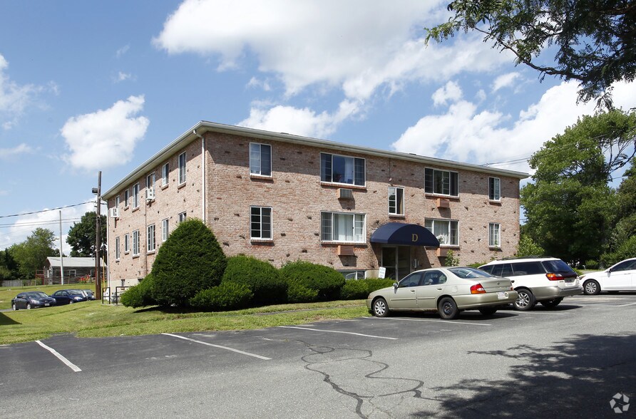 Gardner Commons 22 Pulaski St Peabody MA 01960 Apartment Finder