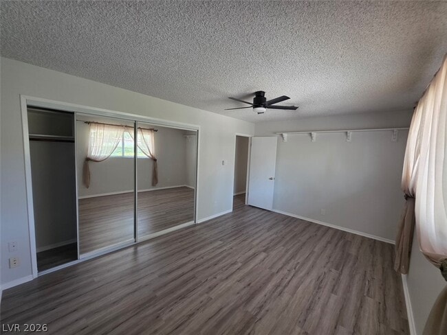 Building Photo - 2725 Colanthe Ave