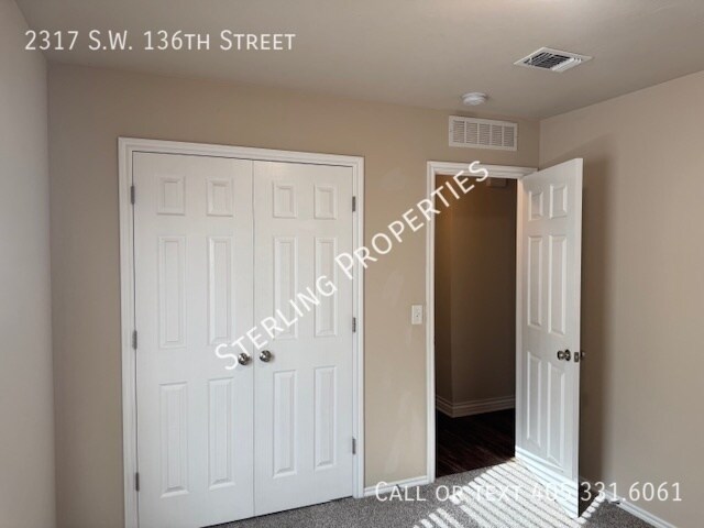 Building Photo - 2317 SW 136th St