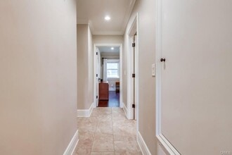 Building Photo - 1754 Perch St