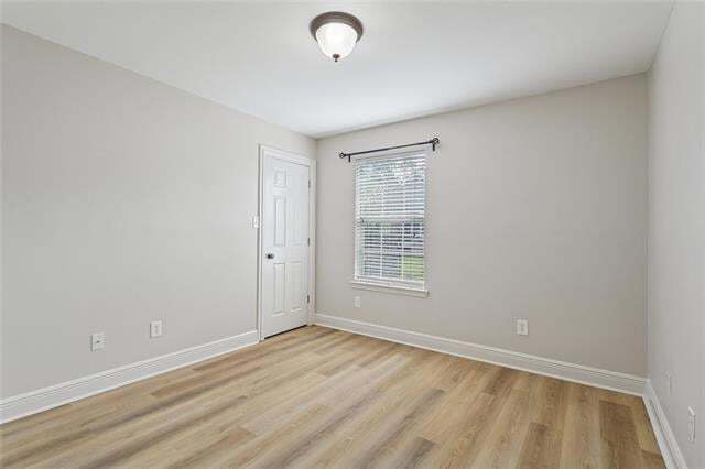 Building Photo - 506 Northshore Ln