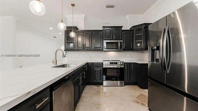 Building Photo - 2755 Dunwoodie Pl