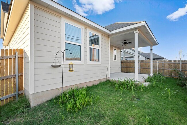 Building Photo - 15701 Oglethorpe Dr