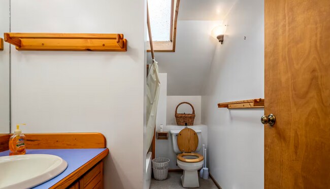 Building Photo - 33749 Wolf Trail Ln