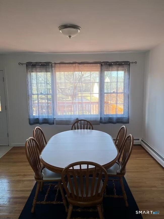 Building Photo - 123 Folino Dr