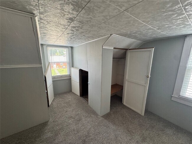Building Photo - 1107 Bristow St