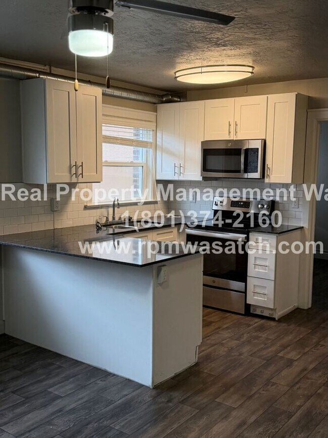 Building Photo - 335 S 200 E