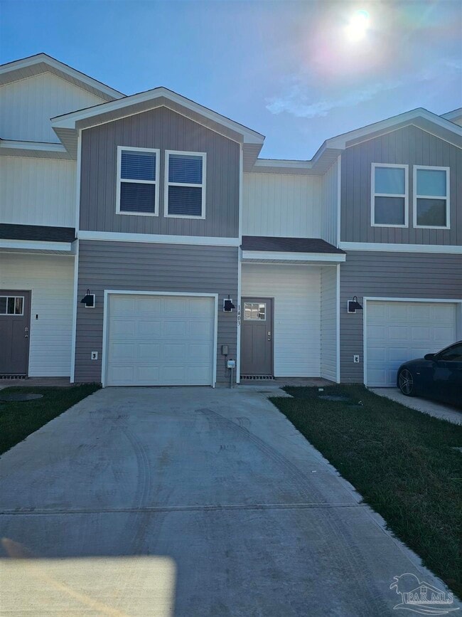 Building Photo - 1403 Maritime Dr