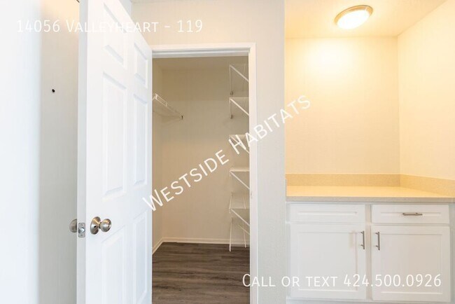 Building Photo - 14056 Valleyheart-119