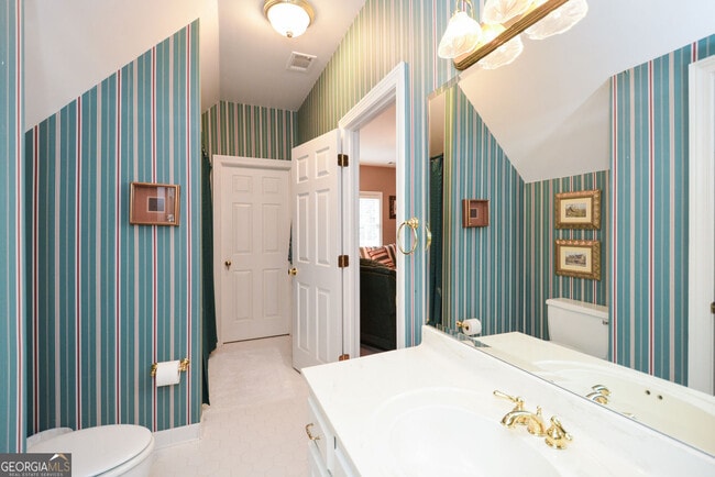 Building Photo - 1640 Lazy River Ln