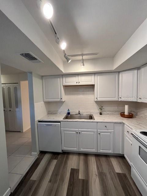Building Photo - 3504 S Beneva Rd