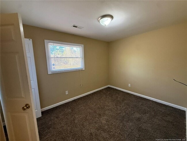 Building Photo - 1009 Abrams St