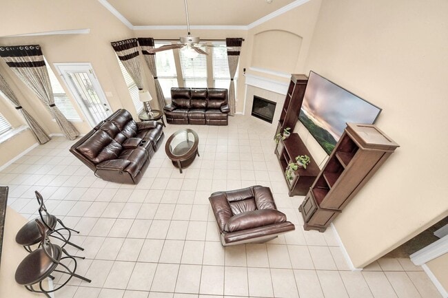 Building Photo - 28523 Pleasant Forest Dr