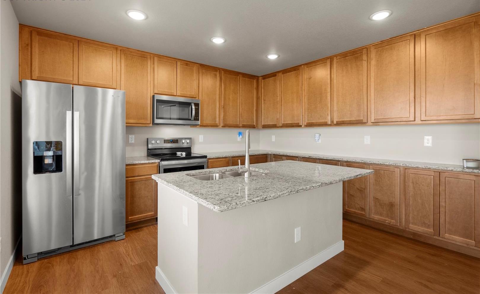 Building Photo - 10274 Luneth Dr