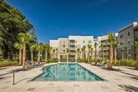 Building Photo - Summerset Apartments