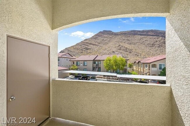 Building Photo - 3540 Cactus Shadow St