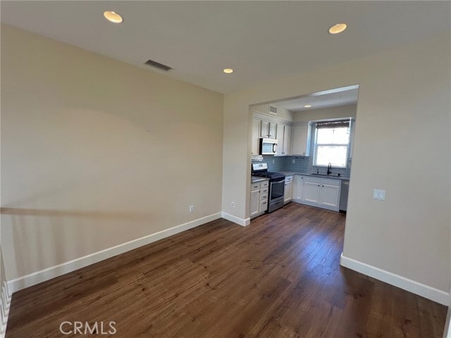 Building Photo - 46 Hinterland Way