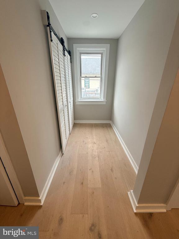 Building Photo - 258 Haverford Ave