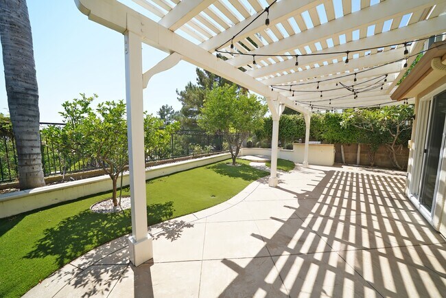 Building Photo - 20624 Como Ln