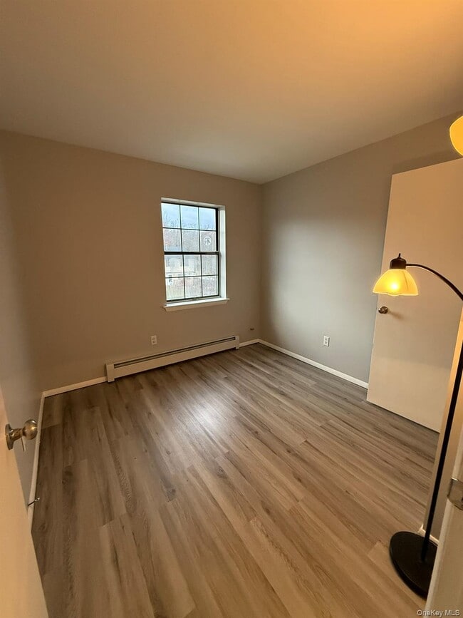 Building Photo - 540 Saracino Dr