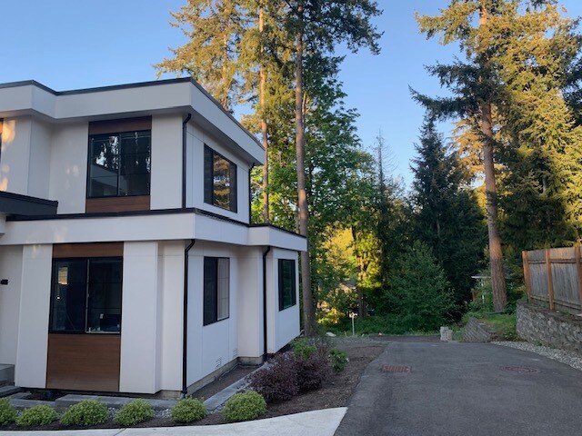 Building Photo - 8736 126th Ave NE